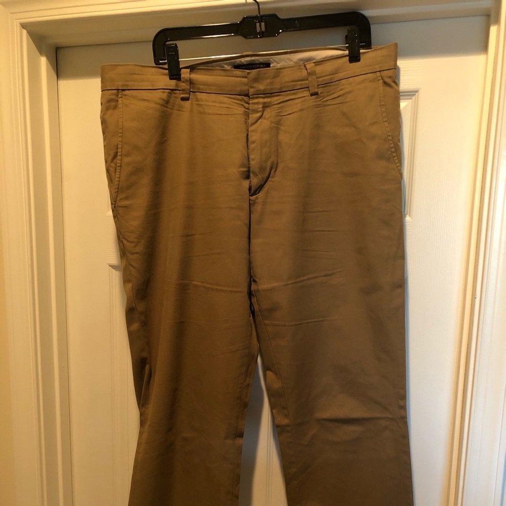 Banana Republic Chino Pants